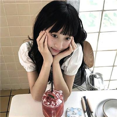 男人与婴儿